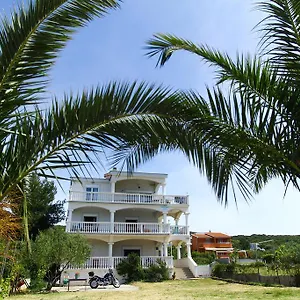 Natali Apartament